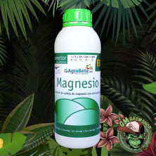 Botella 1l con etiqueta verde de Magnesio Eco de Agrobeta