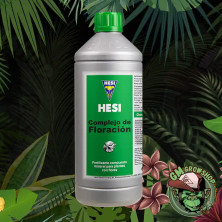 Botella gris 1l con etiqueta verde de Complejo Floración Hesi
