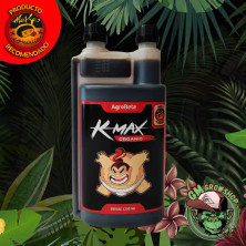 Botella negra 1l con etiqueta negra y roja de k-max de agrobeta